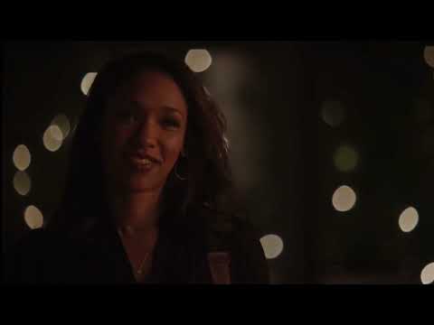 The Flash 1x17 Flash And Iris / Trickster Uploads A New Video Of Him With a Bomb