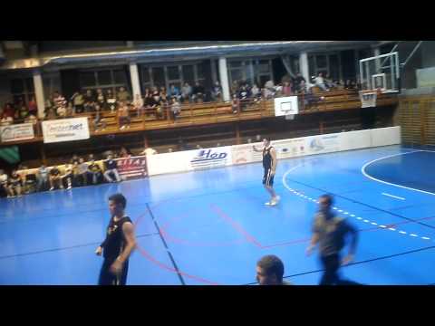 Az Óbudai Kaszások edzője begőzölt