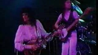 Doin&#39; All Right (Queen Live @ Earl&#39;s Court &#39;77)