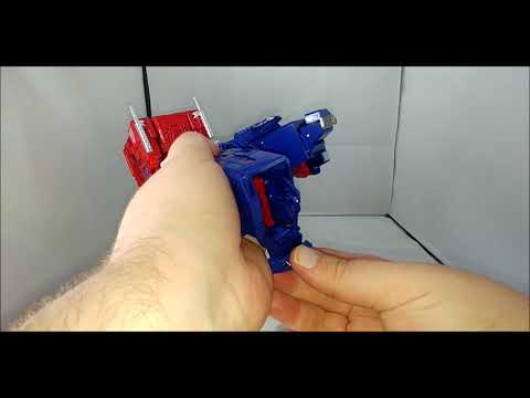 Chuck's Reviews Masterpiece Theater Optimus Prime 3.0