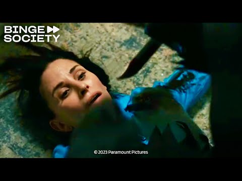 Scream VI (2023) - Gale Gets Attacked