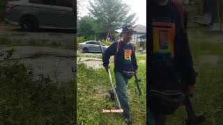 Download lagu ukur tanah - masuk semak 😂😂 mp3