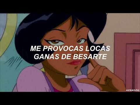 Eiza González — Como Perro y Gato [Letra]