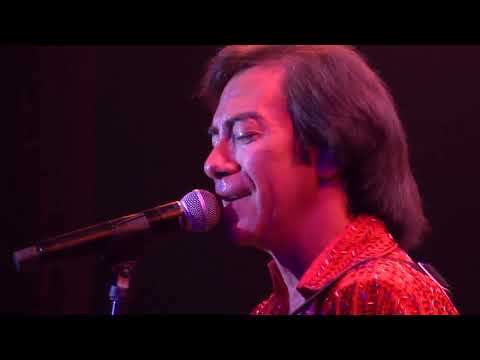 ROB GARRETT - "NEIL DIAMOND - THE TRIBUTE"
