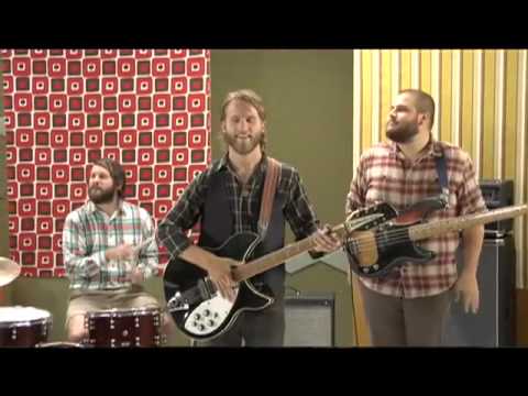 Busy Body - Jonezetta