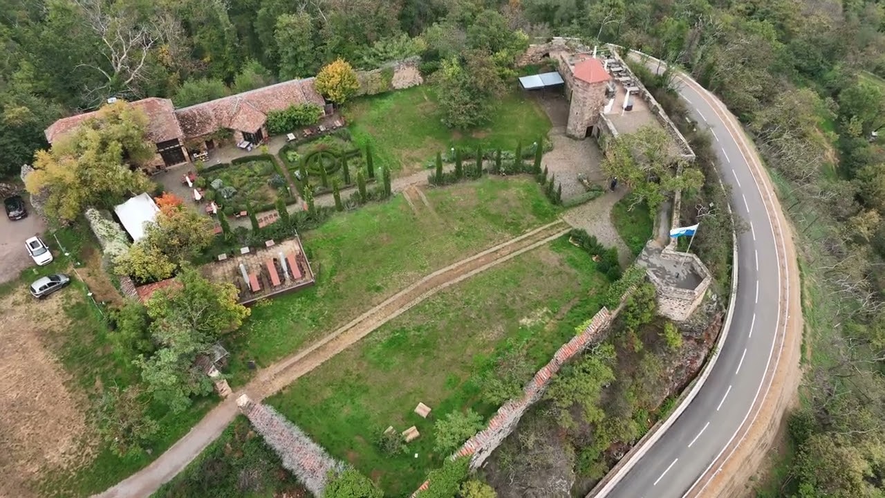 © Burg Battenberg/ Pfalz Burg Battenberg/ Pfalz
