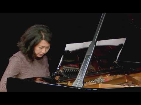 Chenyin Li plays Mozart Sonata No 5 in G K283 (first movement)