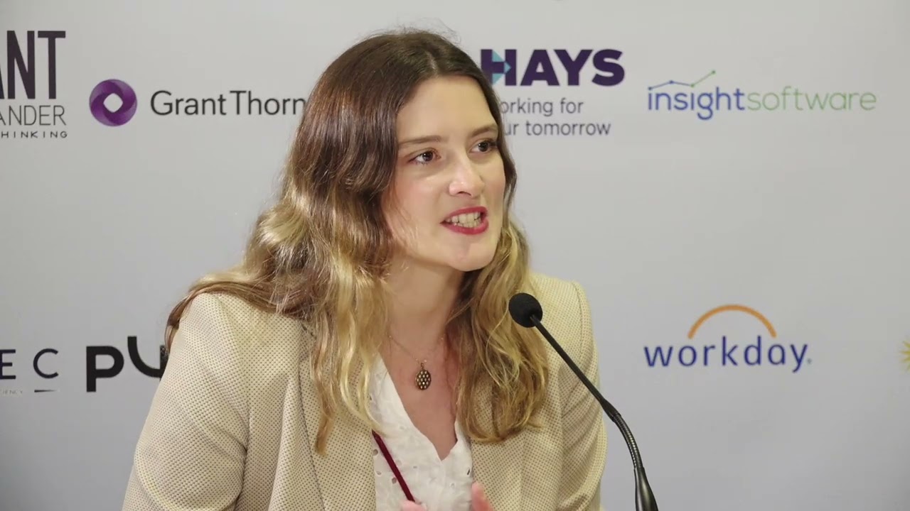 Josephine Becht, lauréate du prix du meilleur mémoire en contrôle de gestion