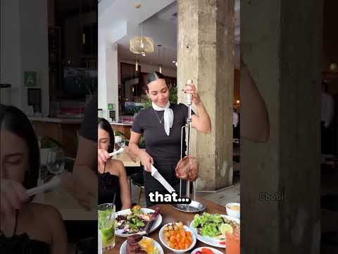 THIS RESTAURANT HAS A BIZARRE RULE 😰!