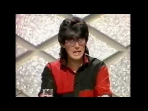 Hank Marvin On Pop Quiz series 4 Episode 6 (Sat, Jun 30, 1984)
