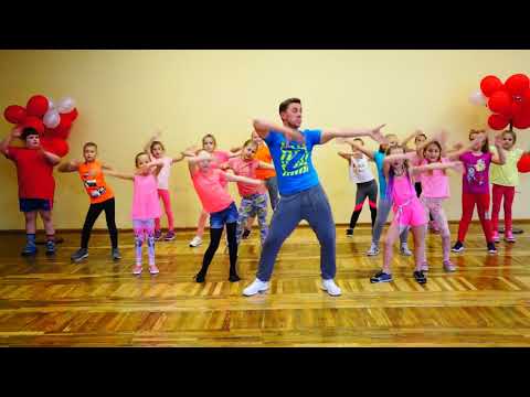 Zumba Kids (easy dance) - I like to move it