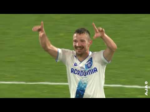 Le 10e but de la saison de Gaëtan Perrin