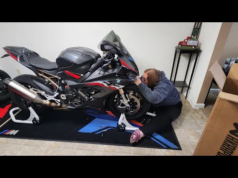 Detailed video W tool sizes Installing Full Evo Akrapovic Titanium exhaust on our 2022 BMW S1000RR.