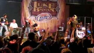 Luke Bryan - All My Friends Say/Enter Sandman