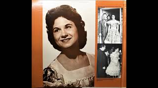 Three Ways (To Love You) , Kitty Wells , 1957 ((Stereo))