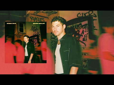 Evdeki Saat - Şehrin Işıkları | Official Video