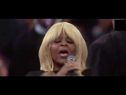 Vanessa Bell Armstrong And The Williams Brothers Aretha Franklin's Funeral Celebration Service!