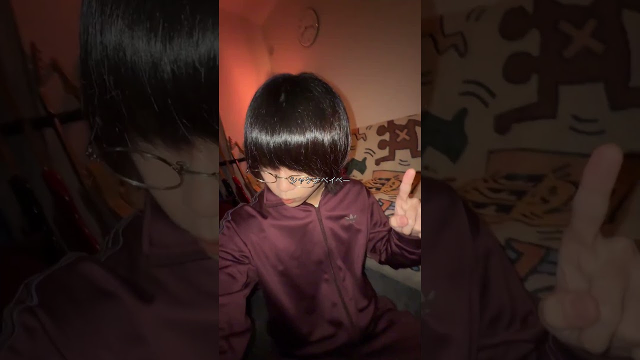 今回、地上波アニメ「マリッジトキシン」の主題歌を担当させていただくことになりました！「シャケナベイベー」4/7配信スタートです！#シャケナベイベー #マリッジトキシン #akasaki