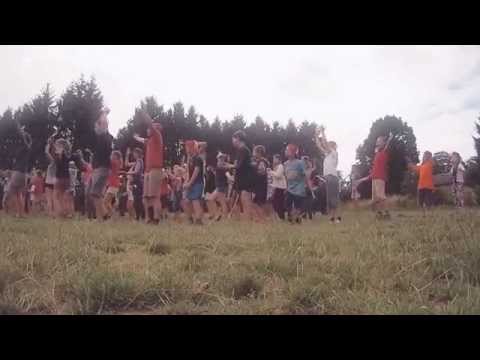 Kampdans en kamplied