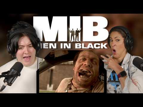 Men in Black (1997) First Time Reaction | Will Smith and Tommy Lee Jones Are an Unstoppable Duo