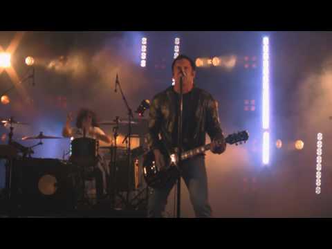 Nine Inch Nails - Now I'm Nothing & Terrible Lie - NIN|JA Tour - 5.27.09 *In 1080p*