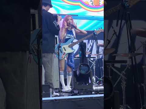 260517 연세여 사랑한다 QWER-CEREMONY 마젠타 직캠