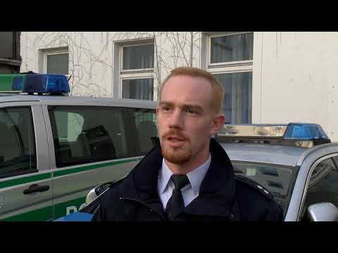 Crash auf A6: Lkw liegt quer auf Straße – Bergung dauert mehrere Stunden