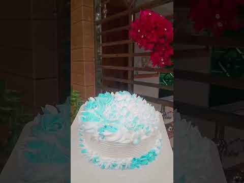 Today's order done💙🤍🎂