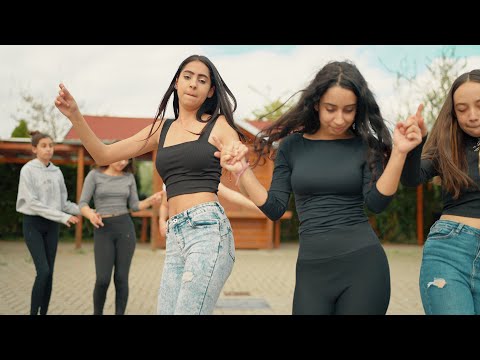 Castkovske a Podolske cajenky - Tanecne cover video od GipsyTitanic