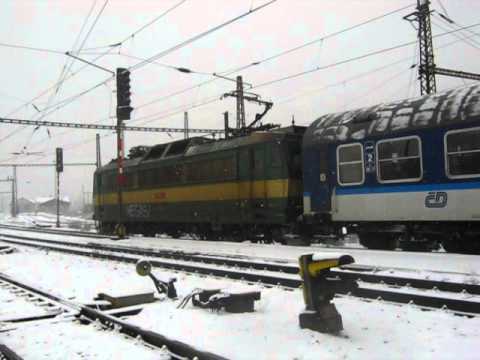 Odjezd vlaku Os 6877 - Ústí nad Labem-západ