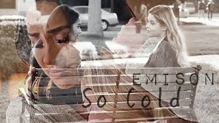 Emily + Alison l  So cold (+7x10)