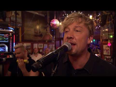 Sunrise Avenue - "I Help You Hate Me" - live, Inas Nacht, 28.10. 2017