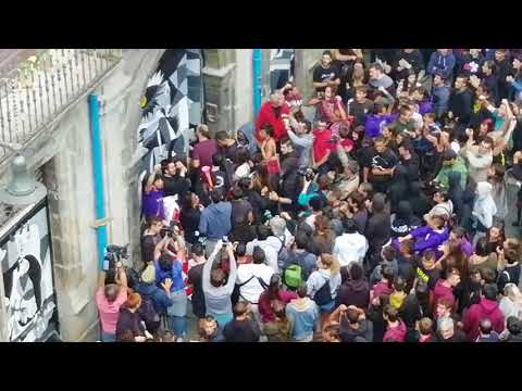 Los okupas vuelven a entrar en el Palacio del Marqués de Rozalejo tras el desalojo de la mañana