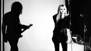 The Pretty Reckless - He Loves You (Studio Version)