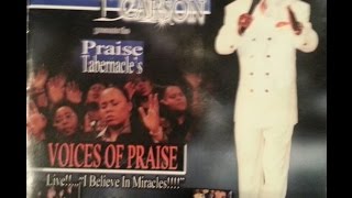 His Eye Is On The Sparrow  Dr Dana Carson  and Voices of Praise