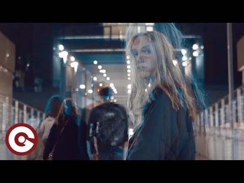 FLATDISK - Move Your Tongue (Official Video)