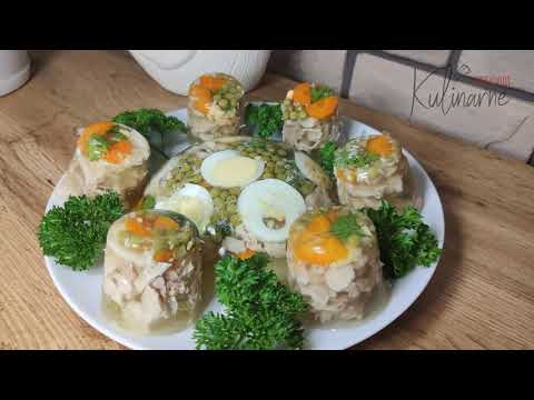 Drobiowa galareta z warzywami