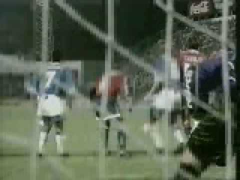 Gol de Guiberguis a Independiente. Gimnasia y Tiro 2 - Indep´te 2