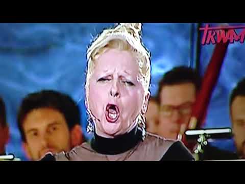 Agnes Wolska .... G. Puccini .. Tosca ...Vissi D, arte ... Summer Concert 2017