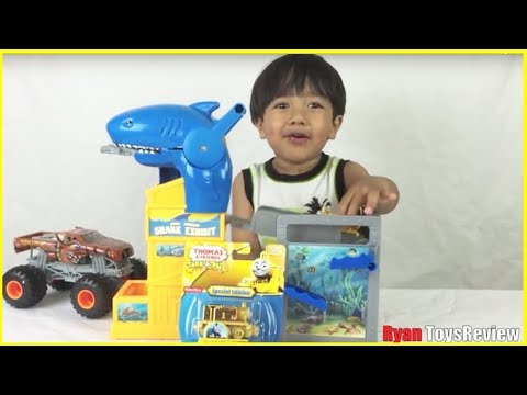 Ryan unboxed Thomas & Friends GOLD THOMAS the tank engine special edition