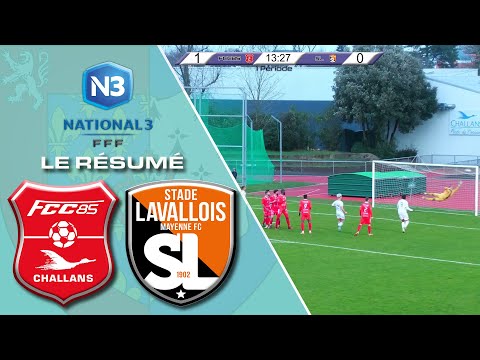 National 3 Football Club Challans/Stade Lavallois Championship Match