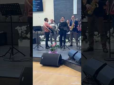 Grupul Asaf biserica Castelfranco Italia,,,La crucea de la golgota,,, 