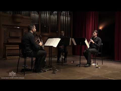 P. Hiketick, "Charanga di Xiomara Reyes" - Davabugi Clarinet Quartet