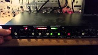 Video thumbnail for Alesis 3632 Compressor by Salvo Nostrato