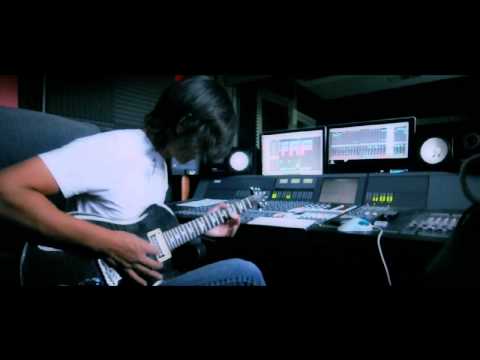 Sarky Mekmorakoth "Guitar Jam/Warm Up"