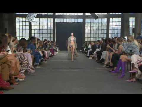 Vivienne Rohner Missoni SS 2022 Milan Fashion Week