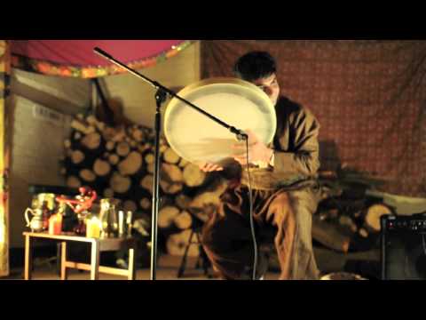 Muzikstan Sessions Zirak Hamad playing Daff drum