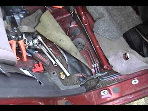 1995 Subaru Legacy - brake hard line repair