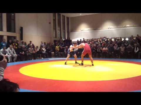 Volkan Beyazkilic - Tim Heininger ( 74 Kg ; Freistil )