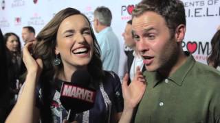 Season 3 Premiere - Iain de Caestecker & Elizabeth Henstridge (VO)